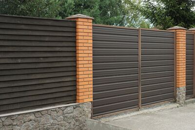 The Pros And Cons Of Composite Fencing