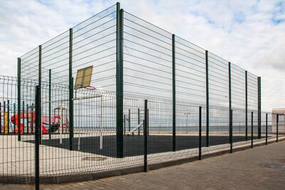Seven Chain Link Fence Ideas To Boost Curb Appeal